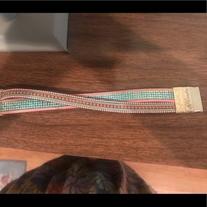 Magnetic bracelet